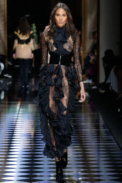 Look 48